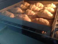 土豆酵種面包卷（Bobbie Elmore的Sour Dough Rolls）的做法 步骤11