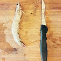 蒜蓉油燜大蝦的做法 步骤2