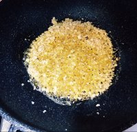 蒜蓉油燜大蝦的做法 步骤16