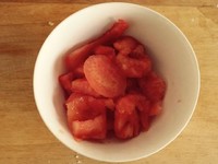 西紅柿疙瘩湯的做法 步骤2