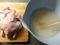 清蒸泉水雞米飯的做法 步骤2