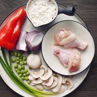 雞肉蘑菇炖飯的做法 步骤1