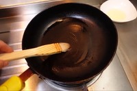 平底鍋攤薄春餅的做法 步骤3