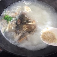 魚頭豆腐湯的做法 步骤5