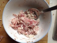 【快手輔食】豬肉豆腐蒸蘑菇（12m+）的做法 步骤6