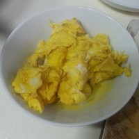 簡單快手家常菜——大白菜炒雞蛋的做法 步骤2