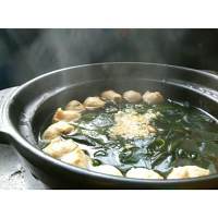 螺旋藻(裙帶菜)魚丸湯的做法 步骤4