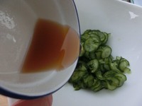 涼拌小黃瓜的做法 步骤8