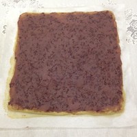 抹茶豆沙蛋糕卷的做法 步骤5