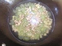 【快手輔食】西芹土豆燜豆干（10m+）的做法 步骤7