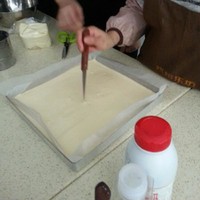 蛋糕卷的做法 步骤8