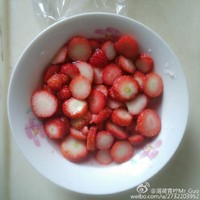 草莓醬的制作的做法 步骤2