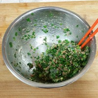 韭菜蝦仁煎餃的做法 步骤5