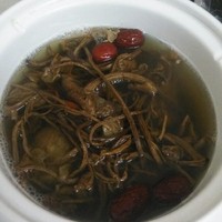 茶樹菇骨頭湯的做法 步骤4