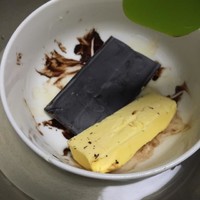 零基礎巧克力熔岩蛋糕（1只量）的做法 步骤1