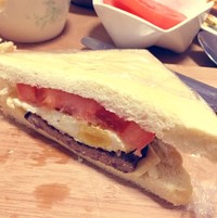 怎麼切出漂亮三明治的做法 步骤3