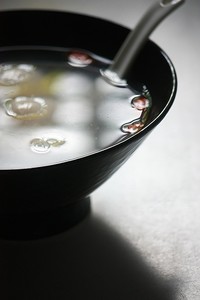 米酒釀湯圓(花生餡)的做法 步骤2