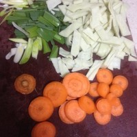 紅燒羊肉豆豉青椒燜面的做法 步骤1
