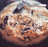 又暖又濃香菇鍋巴湯的做法 步骤4