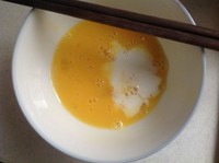 【快手輔食】白菜蝦仁蛋炒飯（12m+）的做法 步骤5