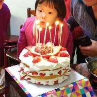 小嶋海綿草莓裸蛋糕一次成功的做法 步骤9
