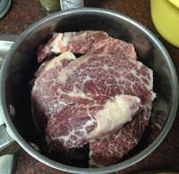 烤箱烤雪花牛肉的做法 步骤2