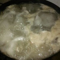 奶色鯽魚湯的做法 步骤4