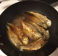 紅燒小黃魚的做法 步骤3