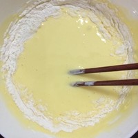 酸奶蛋糕（無油少糖電鍋版）的做法 步骤4