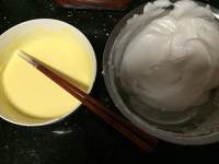 酸奶蛋糕（無油少糖電鍋版）的做法 步骤5