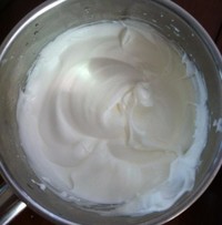 自制老酸奶蛋糕的做法 步骤4