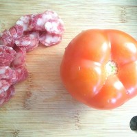 懶人廚房之電飯鍋番茄拌飯的做法 步骤1