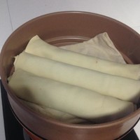 香煎干豆腐卷的做法 步骤4