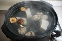 砂鍋凍豆腐肉丸湯的做法 步骤4