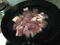 老丁的私房菜-土豆炖牛肉（川味版）的做法 步骤2