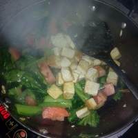 半湯半菜︰豆腐湯。的做法 步骤3