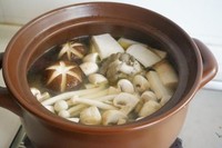 菌菇炖雞湯的做法 步骤8