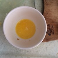 簡單好吃的蒜香法棍的做法 步骤1