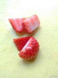 美麗的草莓季-草莓果醬的做法 步骤2