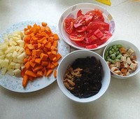 西紅柿南瓜疙瘩湯的做法 步骤2