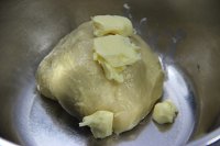 培根沙拉面包的做法 步骤6