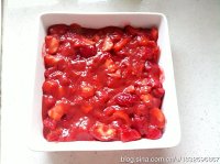草莓大黃松仁香酥派－Strawberry and Rhubarb Crumble的做法 步骤4