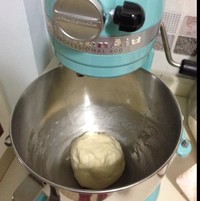 香酥葡萄干面包的做法 步骤2