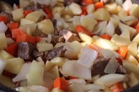椰香咖喱炖土豆牛肉的做法 步骤1
