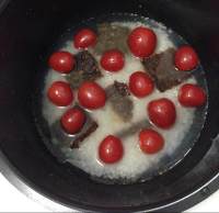 小番茄肉脯燜飯（無鹽無油版）的做法 步骤1