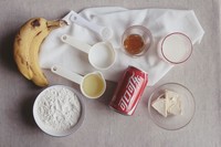 可樂乳酪香蕉麥芬蛋糕的做法 步骤1