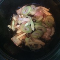 五花肉茄子煲（韓式石鍋版）的做法 步骤9