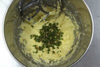 烘焙新手入門美食——香蔥曲奇的做法 步骤3