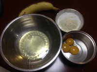 香蕉蒸蛋糕（寶寶健康輔食）的做法 步骤1