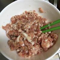 咪姆的香菇肉糜蒸蛋的做法 步骤1